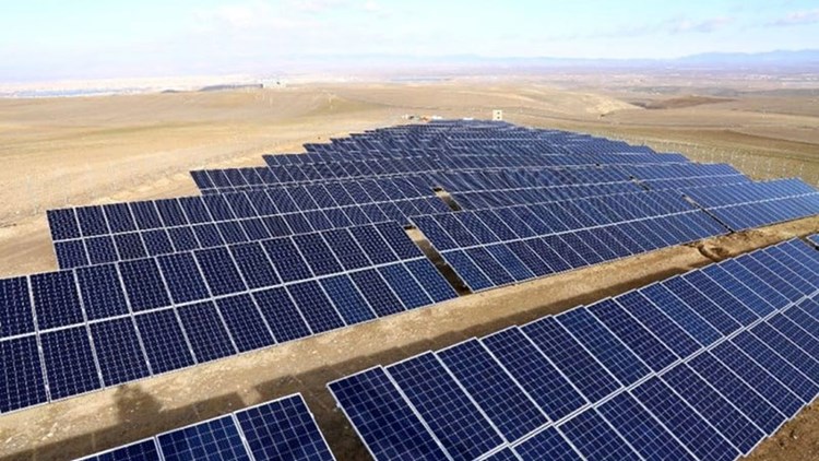 شركت تام برنده مناقصه احداث نيروگاه خورشيدي پالايشگاه پارسيان سپهر شد